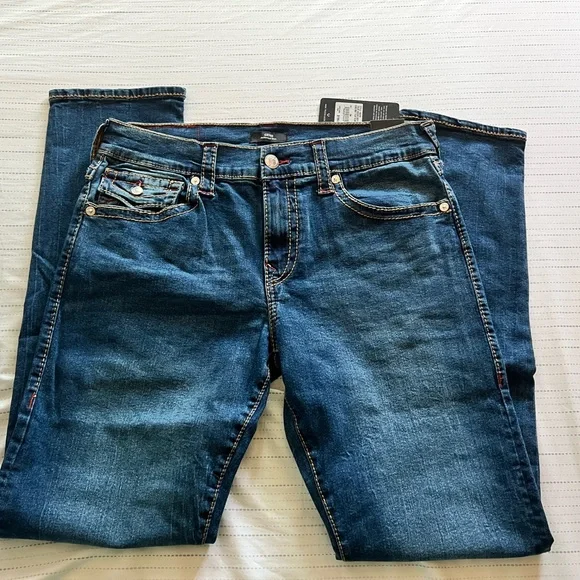 True Religion 34 Geno Relaxed Slim Jeans - Picture 6 of 14